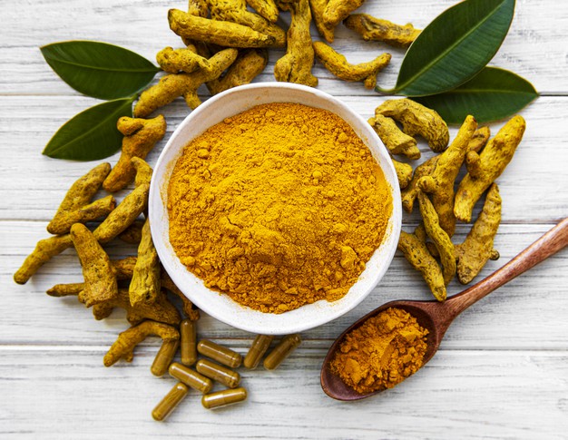 A curcumina torna 277 vezes mais biodisponível para mulheres