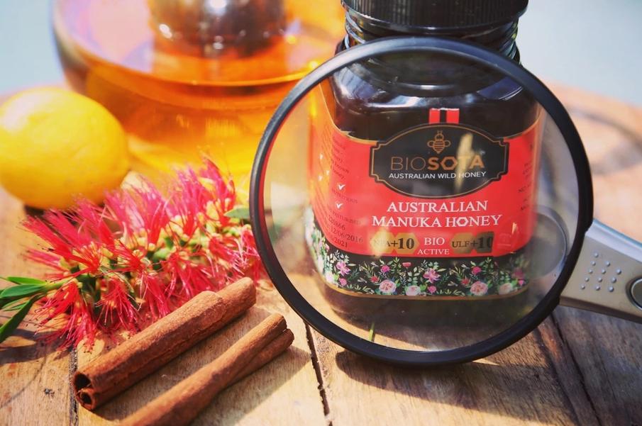 DIFERENÇA ENTRE MEL COMUM E MEL DE MANUKA