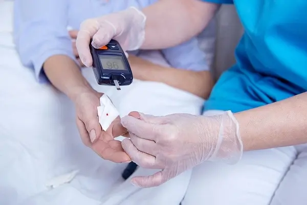 ARA-290 Peptide: Uma Nova Esperança para Neuropatia Diabética